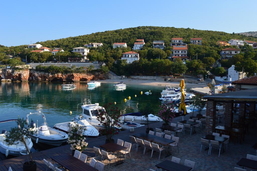 Apartments Malnar Novi Vinodolski Εξωτερικό φωτογραφία
