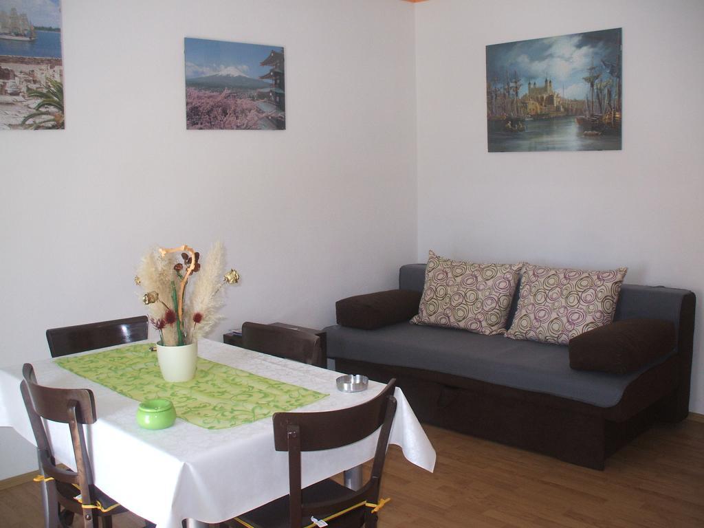 Apartments Malnar Novi Vinodolski Εξωτερικό φωτογραφία