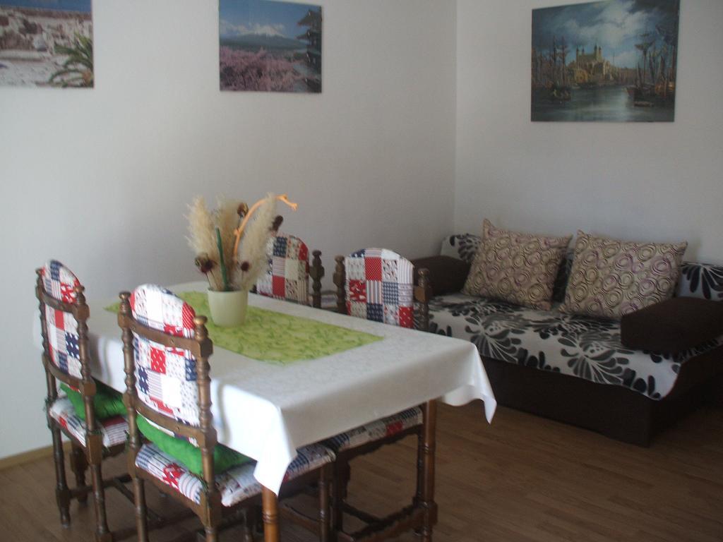 Apartments Malnar Novi Vinodolski Εξωτερικό φωτογραφία